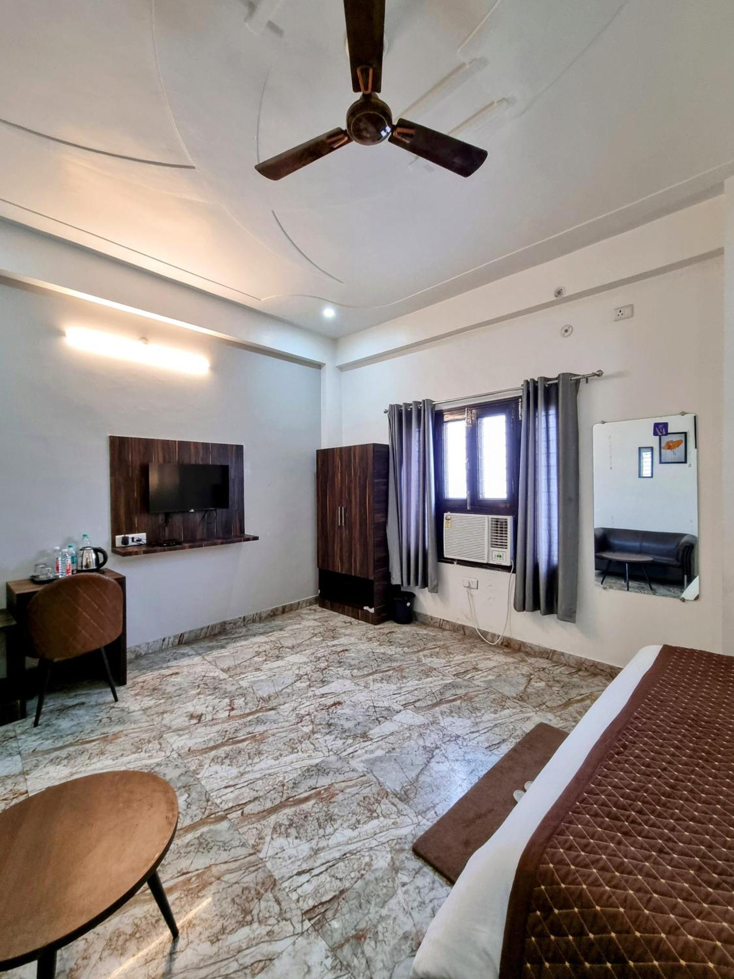 Hotel Sangam View Allāhābād Junction Dış mekan fotoğraf