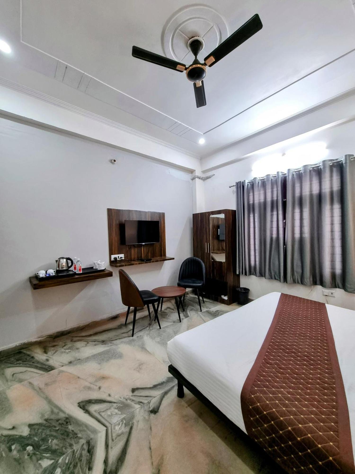 Hotel Sangam View Allāhābād Junction Dış mekan fotoğraf