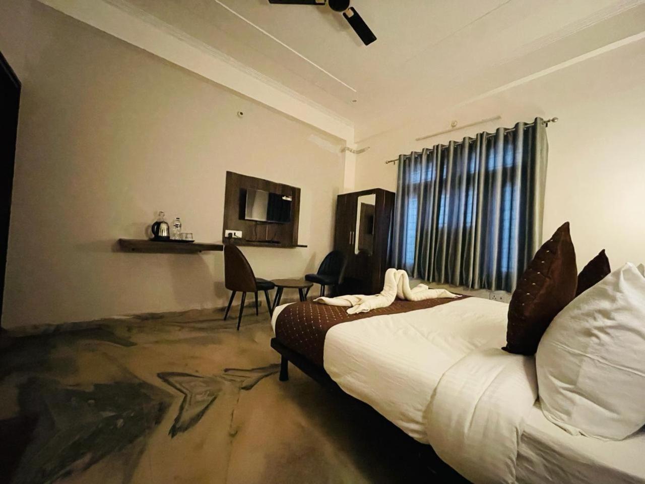 Hotel Sangam View Allāhābād Junction Dış mekan fotoğraf