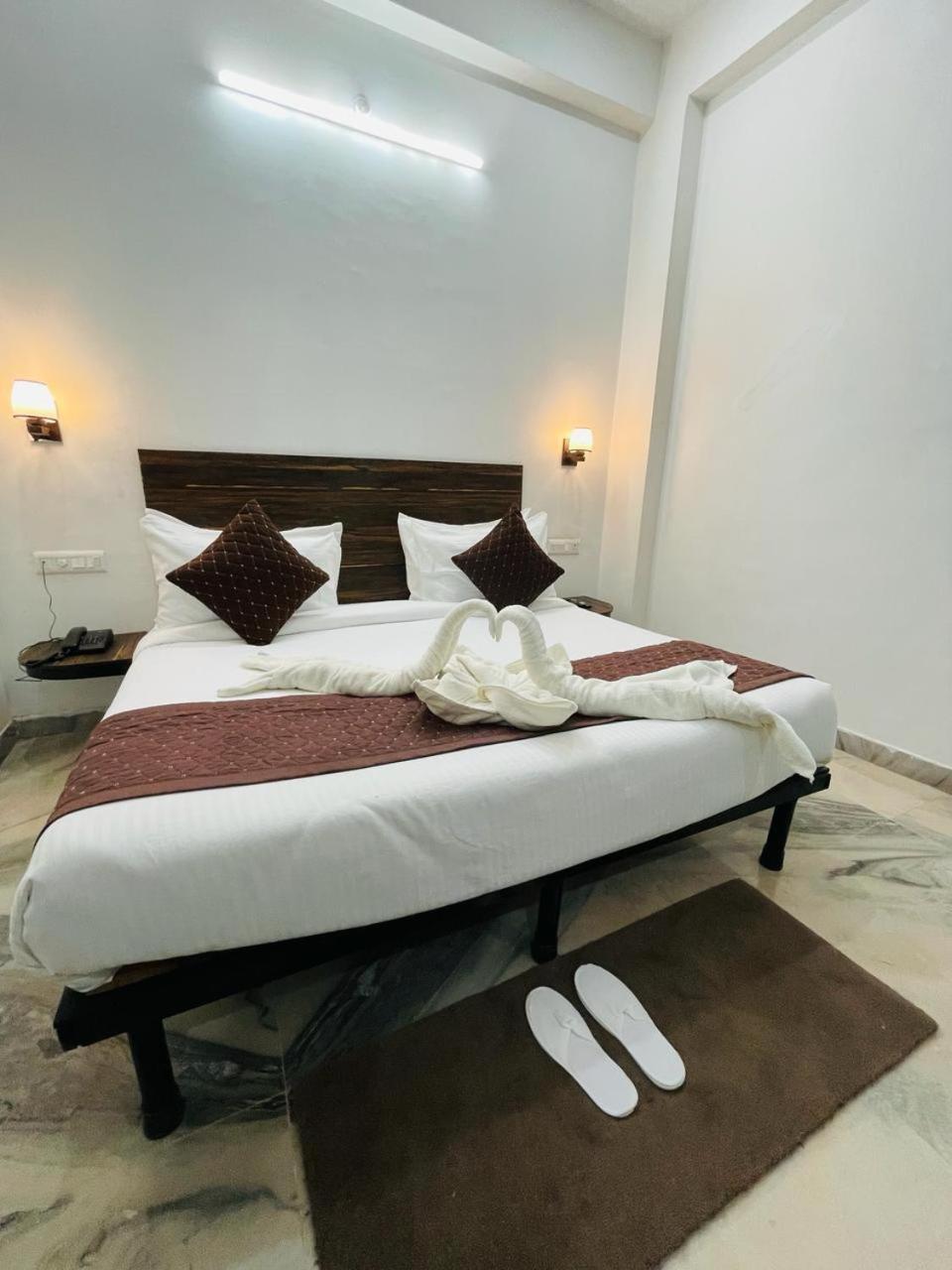 Hotel Sangam View Allāhābād Junction Dış mekan fotoğraf
