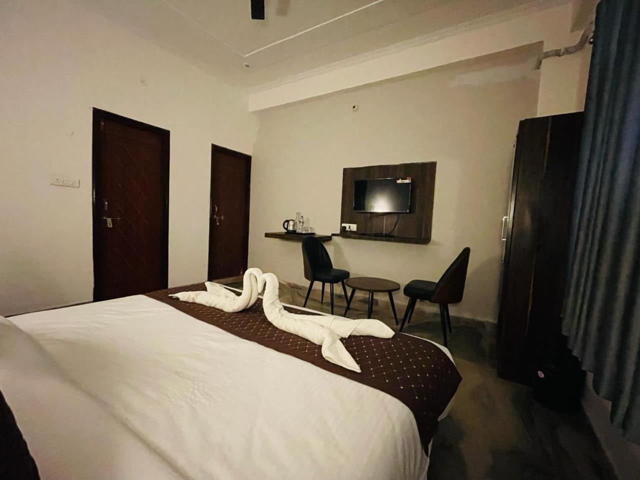 Hotel Sangam View Allāhābād Junction Dış mekan fotoğraf