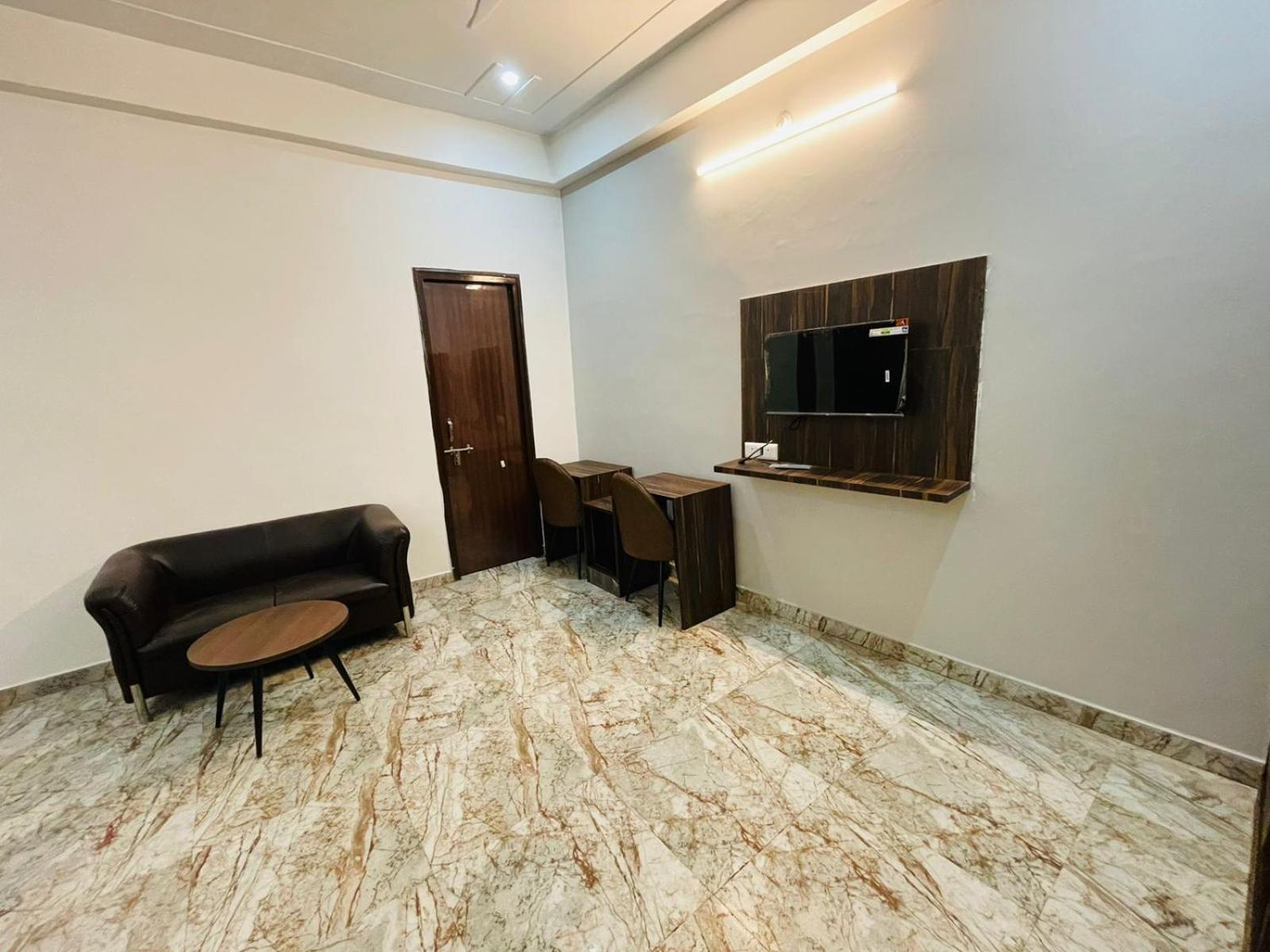 Hotel Sangam View Allāhābād Junction Dış mekan fotoğraf