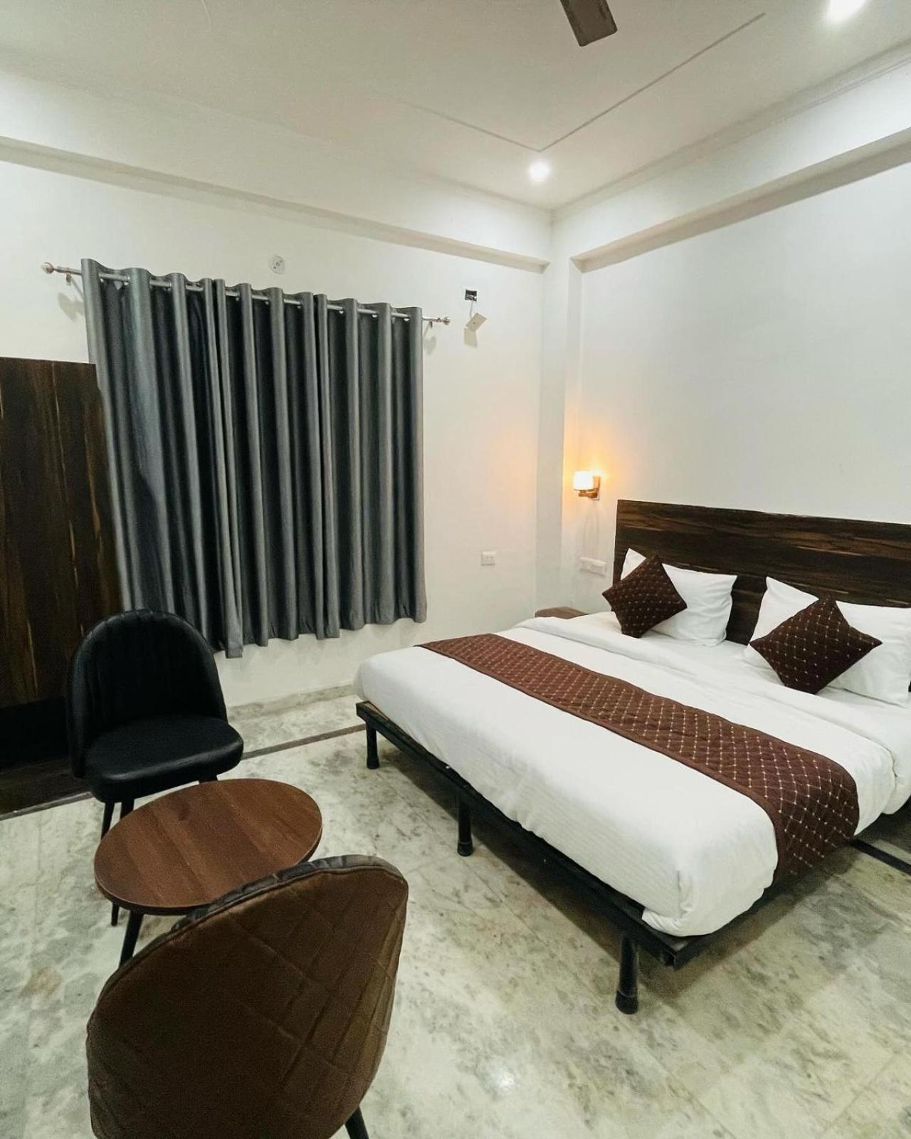 Hotel Sangam View Allāhābād Junction Dış mekan fotoğraf
